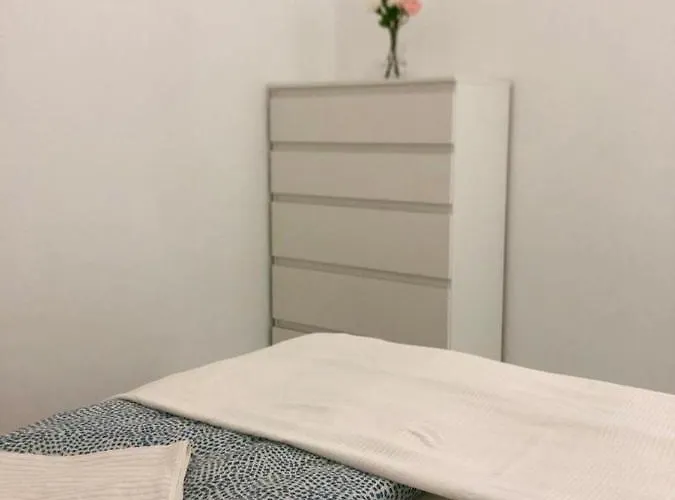 Hills V - 2 Bedroom With Ocean Views And Air-condition