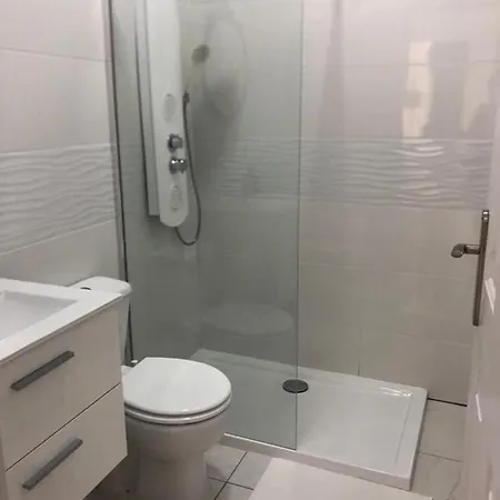 Hills V - 2 Bedroom With Ocean Views And Air-condition