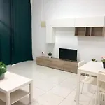 Hills V - 2 Bedroom With Ocean Views And Air-condition Apartment