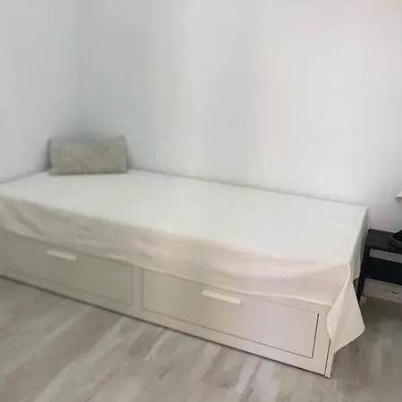 Hills V - 2 Bedroom With Ocean Views And Air-condition